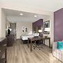 La Quinta Inn & Suites by Wyndham Chattanooga - Lookout Mtn