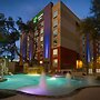 Holiday Inn Express & Suites San Antonio Medical-Six Flags by IHG