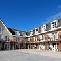 Beach Hotel