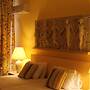 The Caravel Hotel