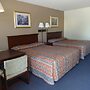 National 9 Inn Garden City