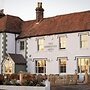 Berkshire Arms by Chef and Brewer Collection