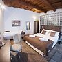 Suites & Apartments U Tri Hrusek