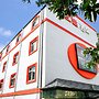 Traum Hotel & Condo