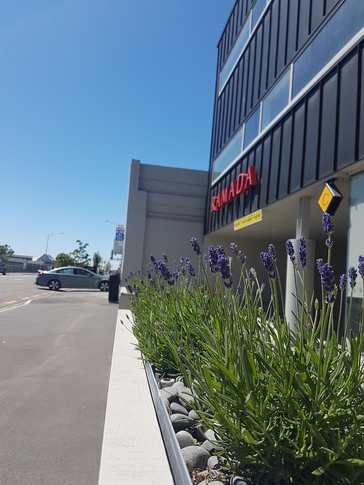 Ramada Suites by Wyndham Christchurch City