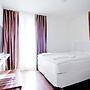 Suite Apartments by Livingdowntown