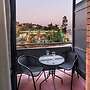 Kingsford Riverside Inn