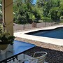 Mescal's at Pampoolah B&B