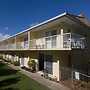 Bayshores Holiday Apartments