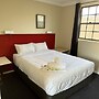 Shamrock Hotel Motel