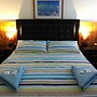 Aquarius Motel Belmont