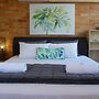 Sunseeker Motel