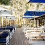 Avoca Beach Hotel