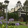 Hillview Cottages