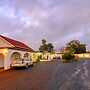 Azalea Motel