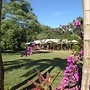 Hibiscus Lodge Bed & Breakfast