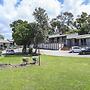 Fern Bay Motel