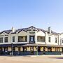 The Albion Hotel