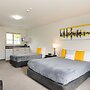 Ellena Court Motel
