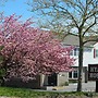 Hyannis Host Inn