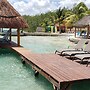 Bacalar Lagoon Resort