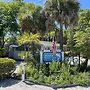 Tarpon Tale Inn