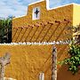 Dive Hut - Boutique Apartments