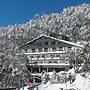 Falls Creek Hotel