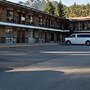 Radium Park Lodge