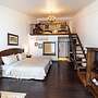 Shangrila Boutique Hotel