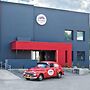 Automobil Hotel
