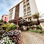 Vida Plaza Hotel