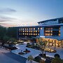 voco Lianyungang Haizhou Bay by IHG
