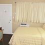 Village Inn & Suites