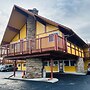 Clayton House Motel
