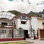Hotel Los Laureles