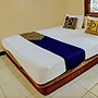 OYO 93107 Homestay H Syarif Syariah – Bandar Gresik