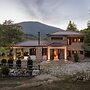 Hidden Stone Chalet