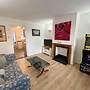 Essex 2-bed House nr Stanstead With Arcade Machine