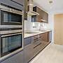 Impeccable 2 Bed 2 Bath Penthouse