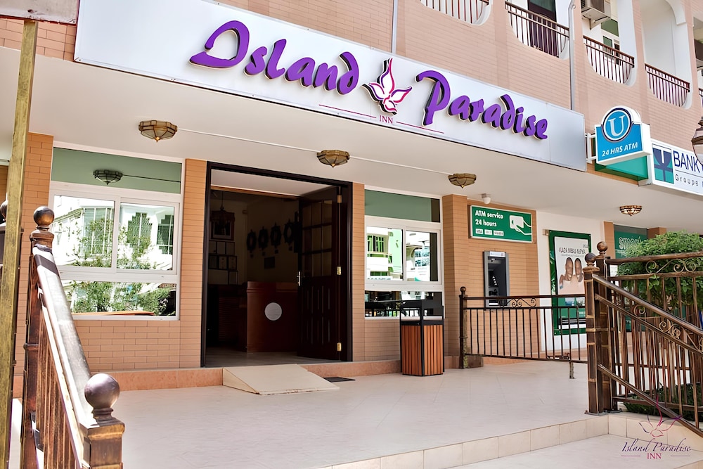 Island Paradise Inn