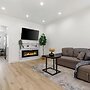 Modern 2Bed 2Bath & parking in Excelsior