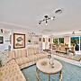 Mau Maus Cottage 3 Bedroom Home by RedAwning