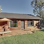 On-site Winery & Tasting Room: Oregon Bungalow!