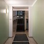 2ndhomes Bright & Compact Studio Apt