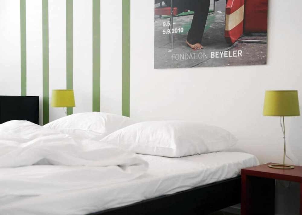 Nest - Baarerstrasse 82