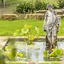 The Vale Penrose