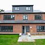 Inviting 1 Bed Apartment in Purley