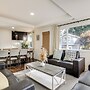 Deck + Game Room: Redmond Home ~ 17 Mi to Seattle