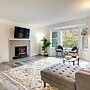 Beautiful Kenmore Retreat Near Marina & Beach!